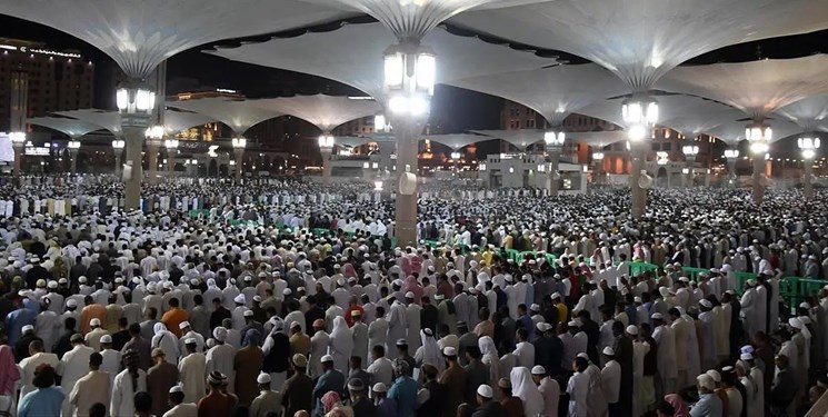 تعداد زائران مسجدالنبی با تشرف ۵ میلیون نمازگزار در یک هفته رکورد زد