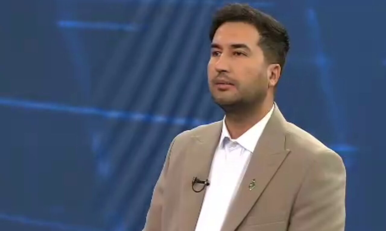 ببینید | تهدید مجری شبکه افق روی آنتن زنده به زبان عبری! ببینید | تهدید مجری شبکه افق روی آنتن زنده به زبان عبری!