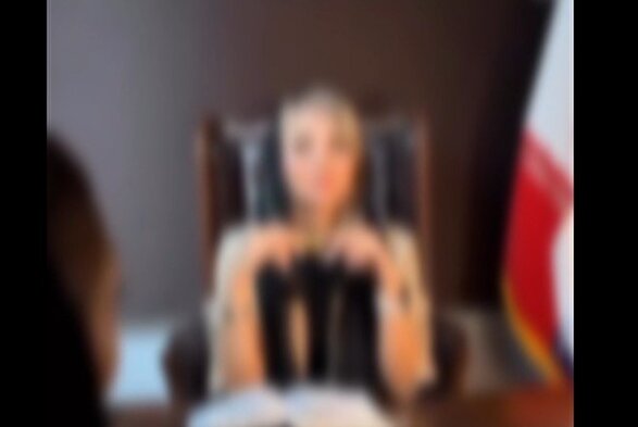 اقدام یک بلاگر آرایشگری در نقش یک وکیل و مشاوره برای خیانت/ واکنش دادستان تهران اقدام یک بلاگر آرایشگری در نقش یک وکیل و مشاوره برای خیانت/ واکنش دادستان تهران