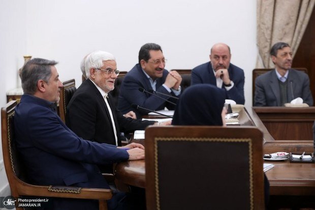 عارف: تعامل پایدار با نهادهای اجتماعی–اقتصادی اولویت دولت است / اجرای طرح‌های کلان بدون نخبگان و نهادهای اجتماعی ممکن نیست